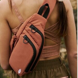 ⭐️HOLD⭐️ Free People Movement 🏆TOP RATED🏆 Renegade Sling Bag NWT 🔖